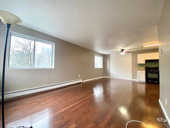 3rd image of 6 New Ln APT 2A