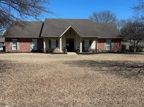 202 Shaw Cv, Clarksdale, MS 38614