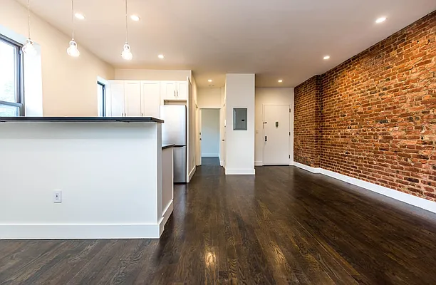 Rented by Nooklyn NYC LLC | media 4