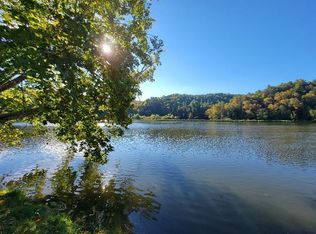 22 Scenic Rd, Fries, VA 24330