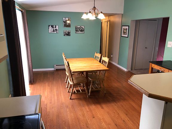 3rd image of 93 Hickory Hollow Dr