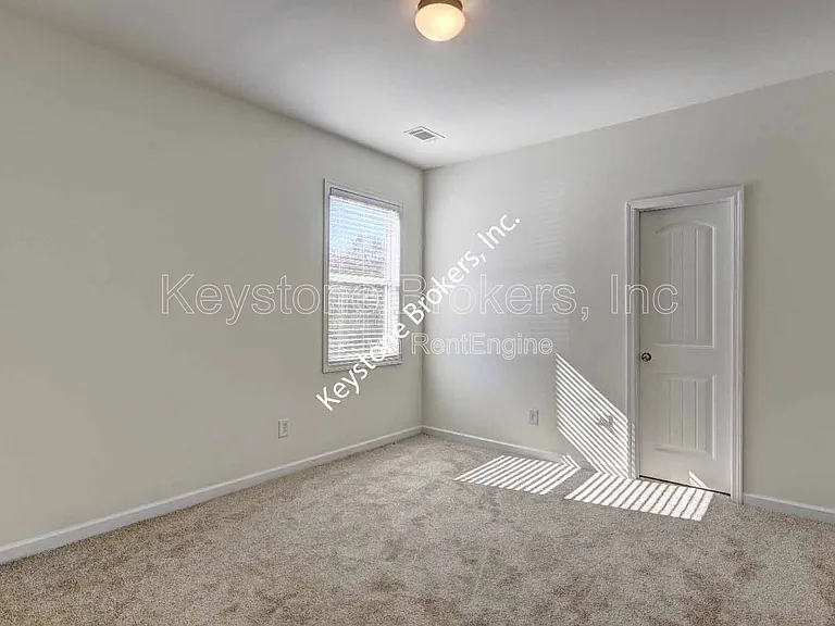 110 Sea Oaks Ct — Photo 12