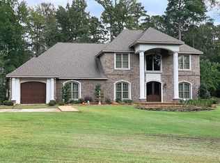 2210 Llangeler Dr, Ruston, LA 71270