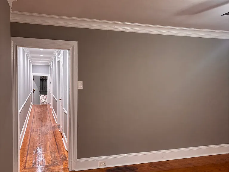 22 E Eager St #3R — Photo 23