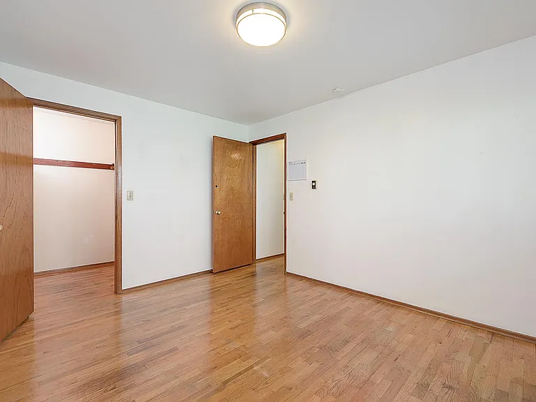 653 W Nickerson St #201 — Photo 7