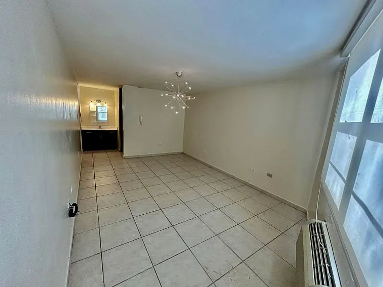 Cond Altos De Escorial Apt 520 — Photo 11