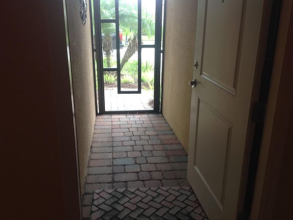 3rd image of 9715 SW Royal Poinciana Dr