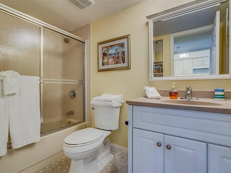 17900 Gulf Blvd #2E — Photo 18