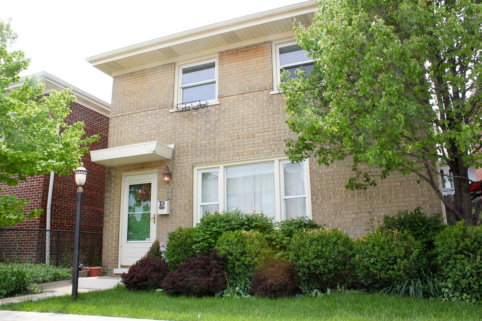 314 S Artesian Ave photo 1