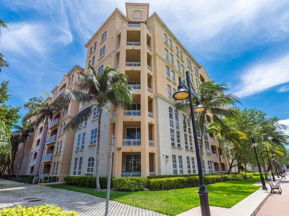 3001 NE 185th St APT 517, Aventura, FL 33180