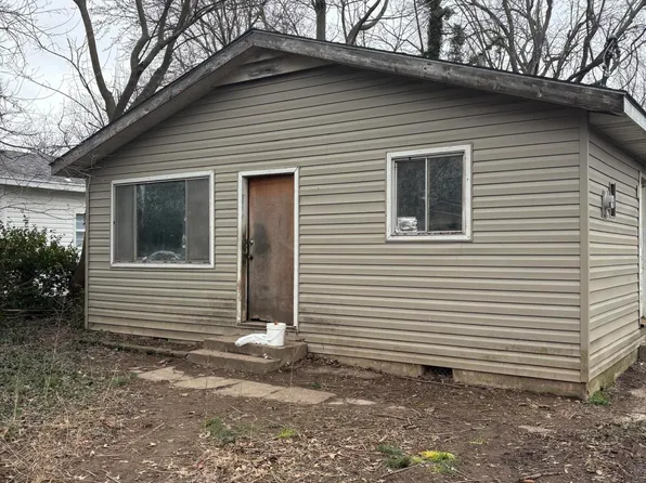 1836 W Hovey Street, Springfield, MO 65802