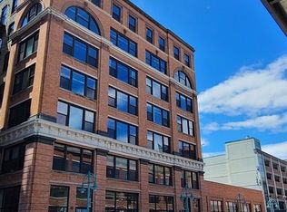 239 E Chicago St APT 306, Milwaukee, WI 53202