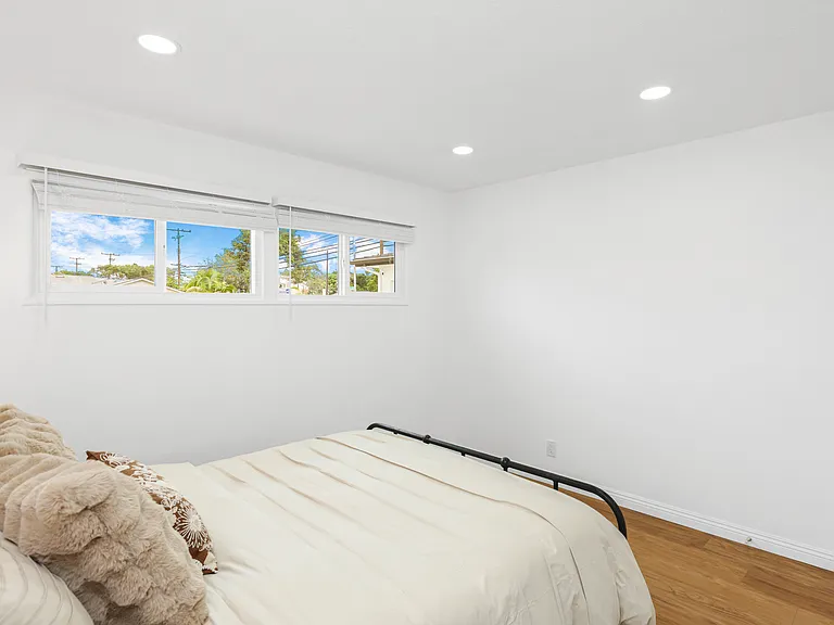 902 Alene Cir #A — Photo 15