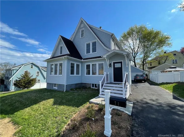 71 Vernon Street, Stratford, CT 06615
