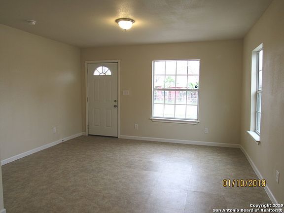 2nd image of 210 Rosabell St