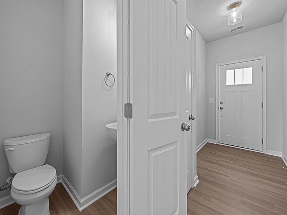 4th image of 417 Hermon Dew Dr