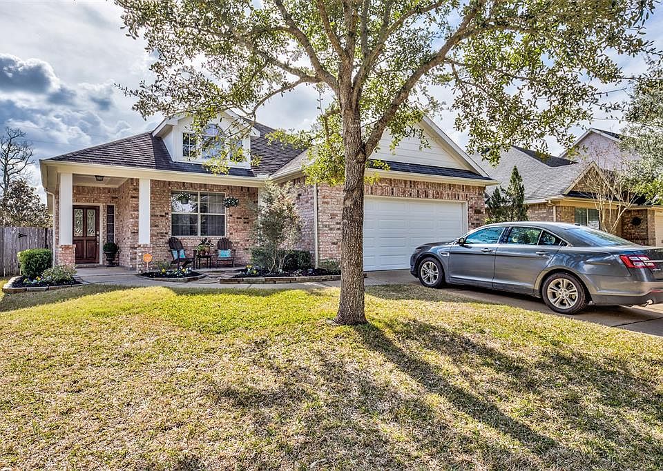 1st image of 2615 Old River Ln