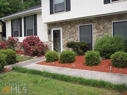 2nd image of 217 Bordeaux Dr