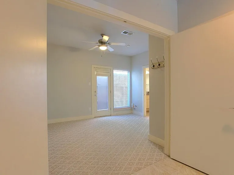 1504 Hazel St — Photo 27