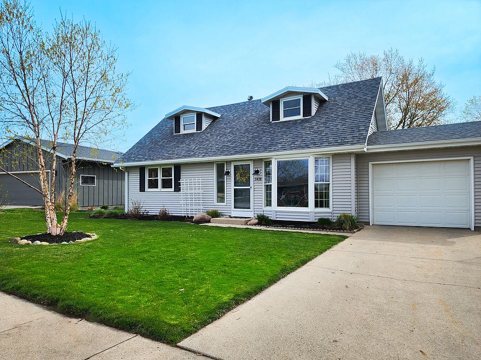 1st image of 3418 Jewel Dr