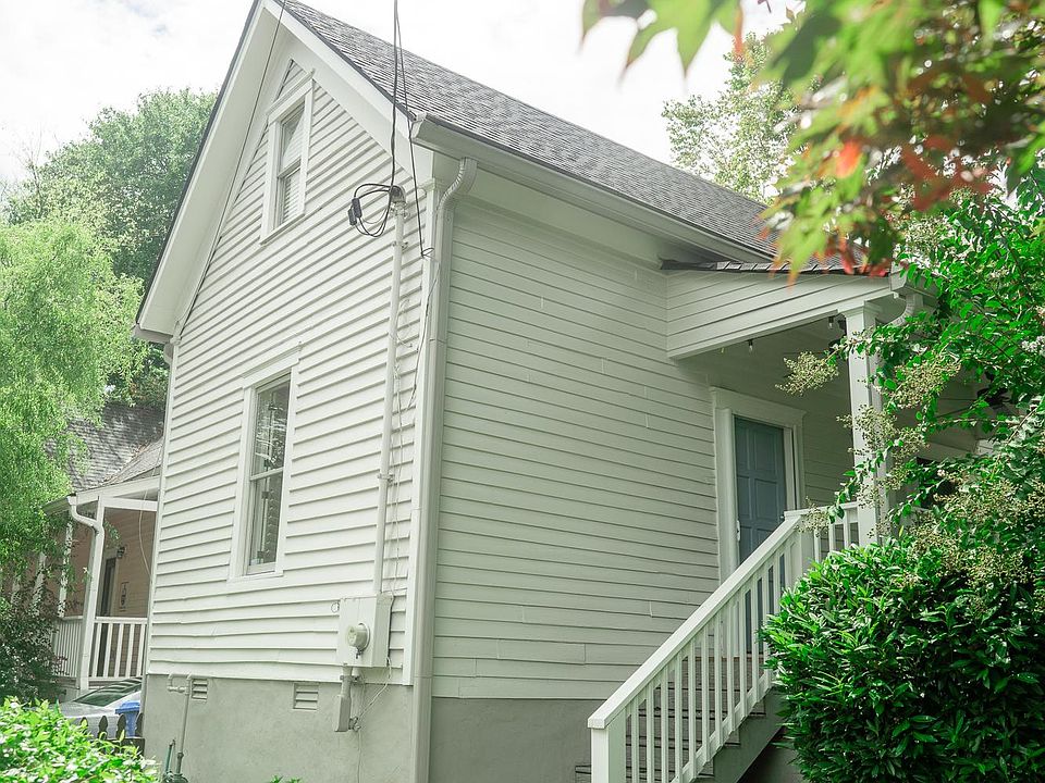 Cabbagetown cottage