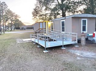 107 Chandler Ave, Reidsville, GA 30453
