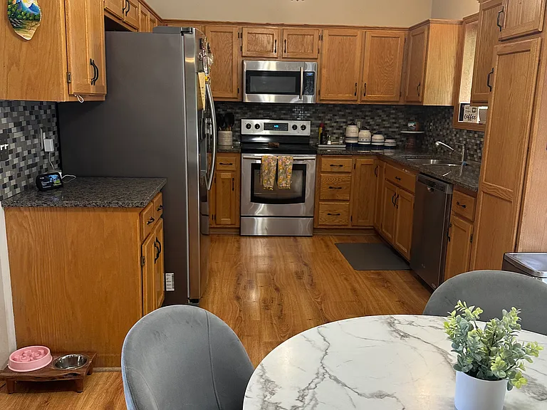 5745 Yucca Ln N — Photo 21