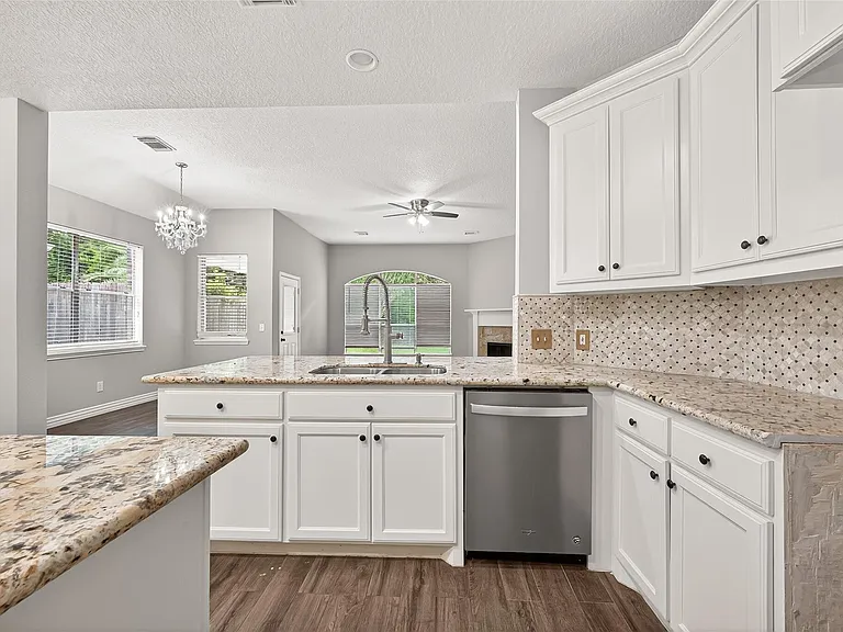 20906 Nettlebrook Ln — Photo 14