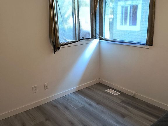 5th image of 1611 Jasberg St