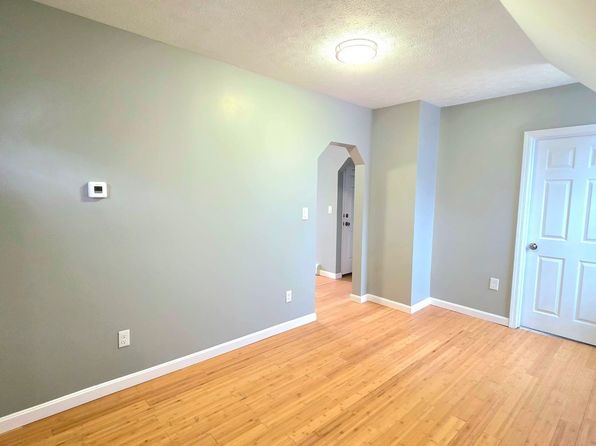 manchester-new-hampshire-95346584 picture