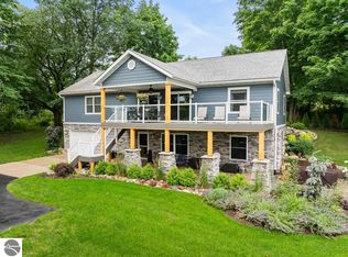 755 Blue Water Trl Pvt, BOYNE CITY, MI 49712