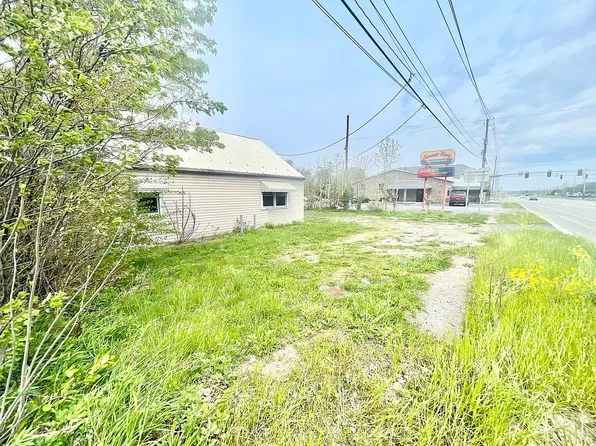 964 Main Rd, Irving, NY 14081