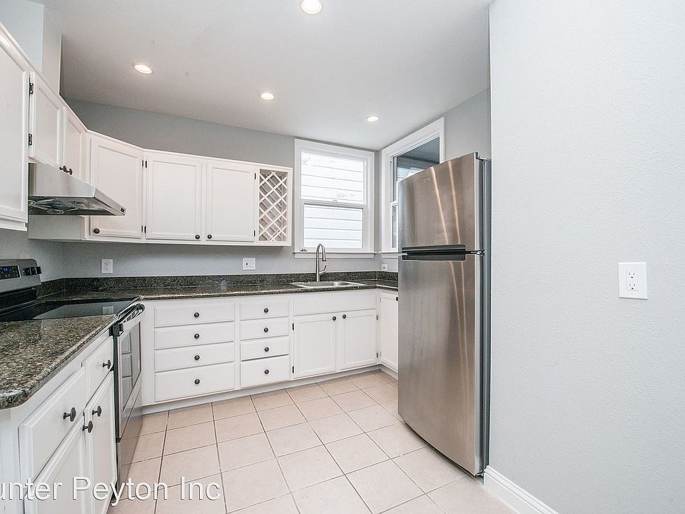 1st image of 488 Willits St