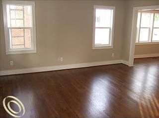 4th image of 1211 Hoffman Ave