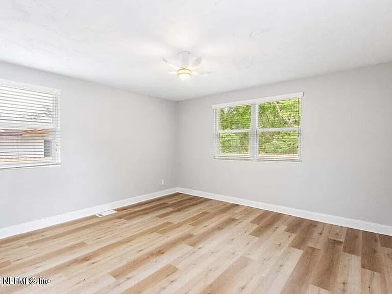 1554 Shirl Ln — Photo 20