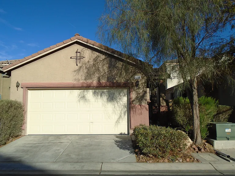 9044 Partridge Hill St — Photo 1