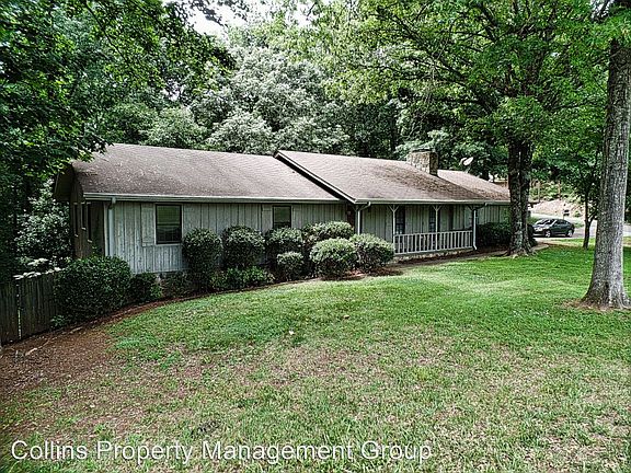 3rd image of 2125 Imperial Dr
