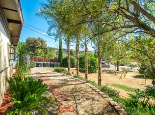 922 Moody Dr, Escondido, CA 92027