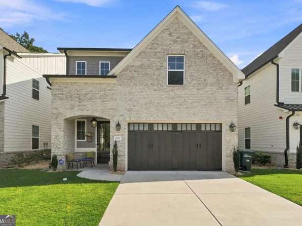 229 Scottsdale Dr, Marietta, GA 30064
