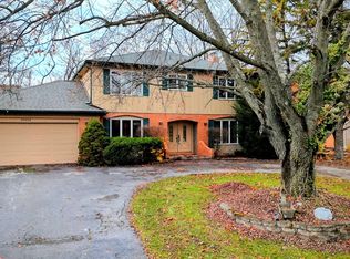 24656 S Willow Brook Trl, Crete, IL 60417