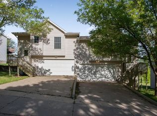 2442 Walden Rd, Iowa City, IA 52246