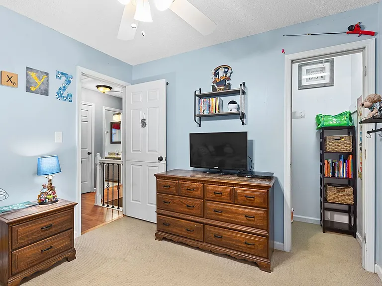 3200 Courtland Dr — Photo 11