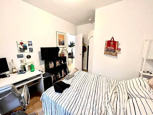 Rented by Metropolitan Property Group | media 25