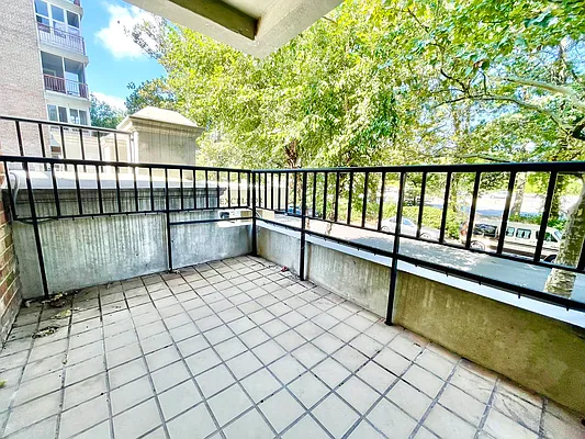 Rented by Century 21 Premier  | media 19
