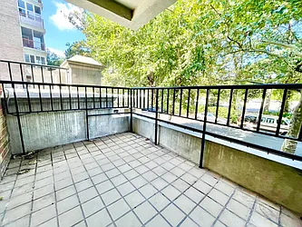 Rented by Century 21 Premier 