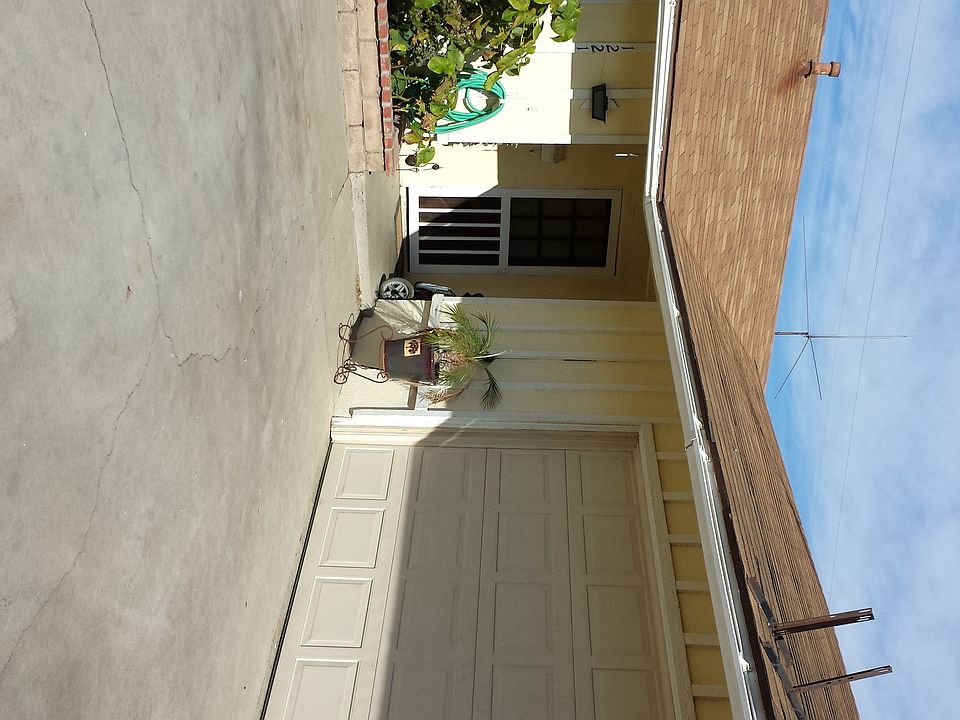 2nd image of 1221 Bluebell St