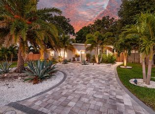 3819 Huntington St NE, Saint Petersburg, FL 33703