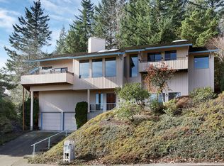 6 Garibaldi St, Lake Oswego, OR 97035