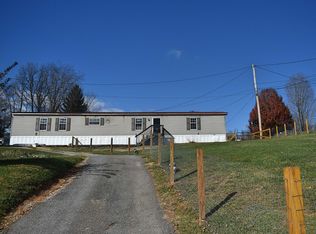 46 Flamingo Pl, Canton, NC 28716