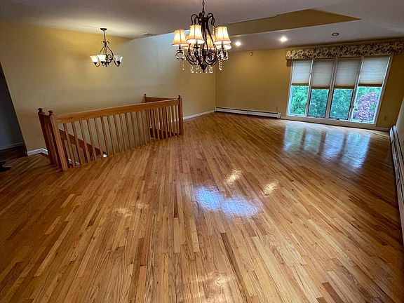 5th image of 57 Eagan Ave #1